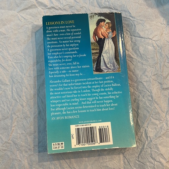 ⭐️5 for $15⭐️Reforming A Rake by Suzanne Enoch | Book - Picture 2 of 2